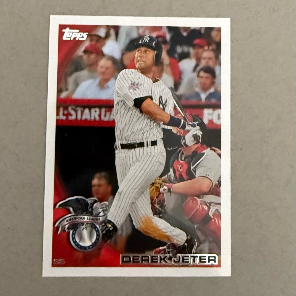 Topps Derek Jeter Baseball Card